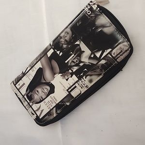Woman's wallet